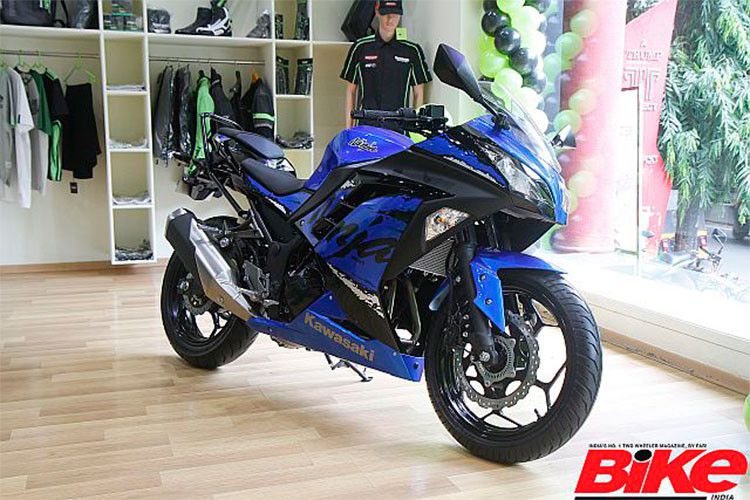 Kawasaki Ninja 300 2018 mới nhất giá chỉ 99 triệu đồng 125