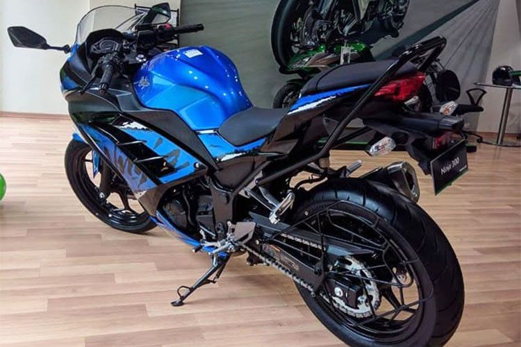 Kawasaki Ninja 300 2018 mới nhất giá chỉ 99 triệu đồng 137