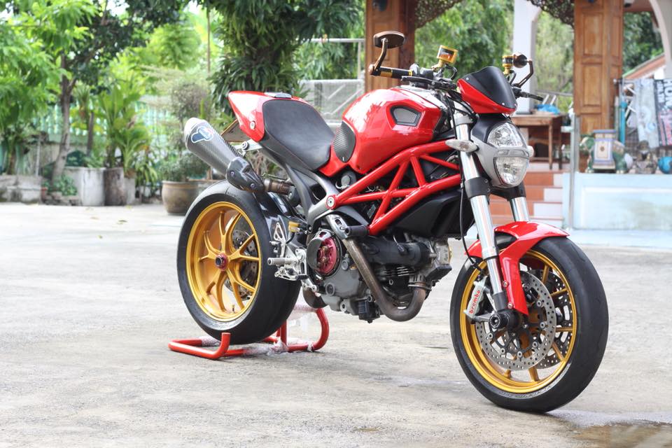 Ducati Monster 796 độ đậm chất chơi trên đất Thái hình 1