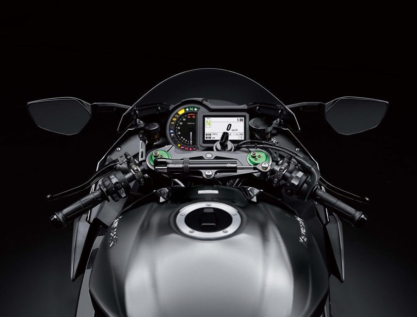 Kawasaki Ninja H2 2019 231 mã lực soán ngôi Ducati Panigale V4 163