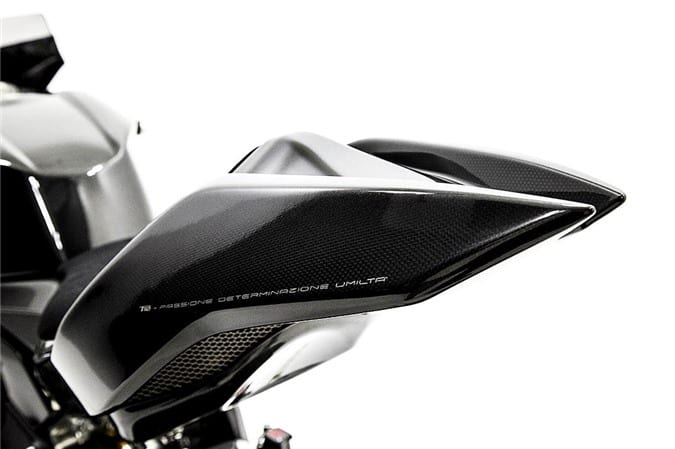 T12 Massimo - siêu moto tốt nhất thế giới giá 1 triệu USD 245