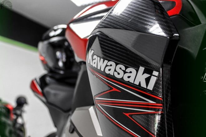 Mãn nhãn với chiếc Kawasaki Z800 độ siêu ngầu và hầm hố bậc nhất