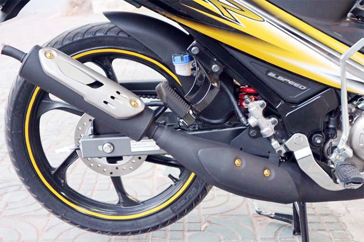 Vì sao Yamaha 125ZR có giá khủng 400 triệu tại Sài Gòn? 182