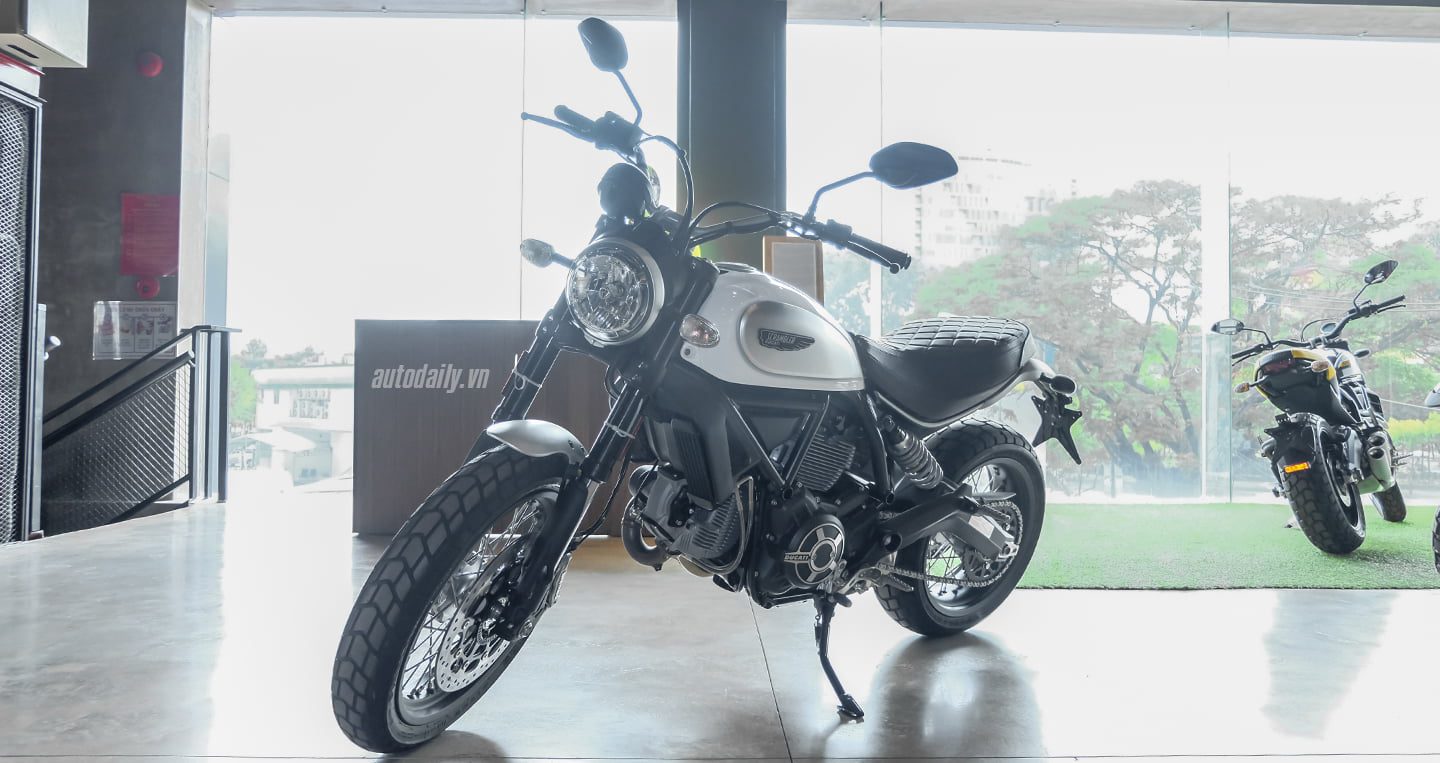 Ngắm Ducati Scrambler Classic màu trắng "độc tôn" tại Việt Nam 202