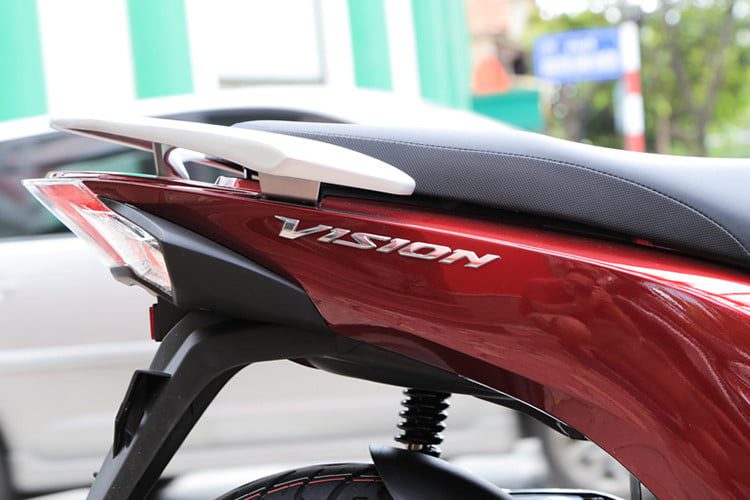 Hạ gục Yamaha Sirius, Honda Vision lên ngôi tại Việt Nam 180
