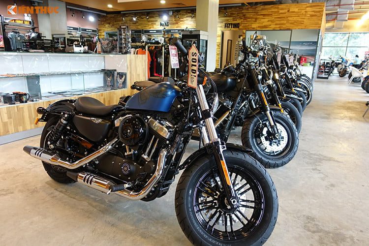 Siêu môtô Harley Davidson Forty Eight 115th định giá 639 triệu đồng 176