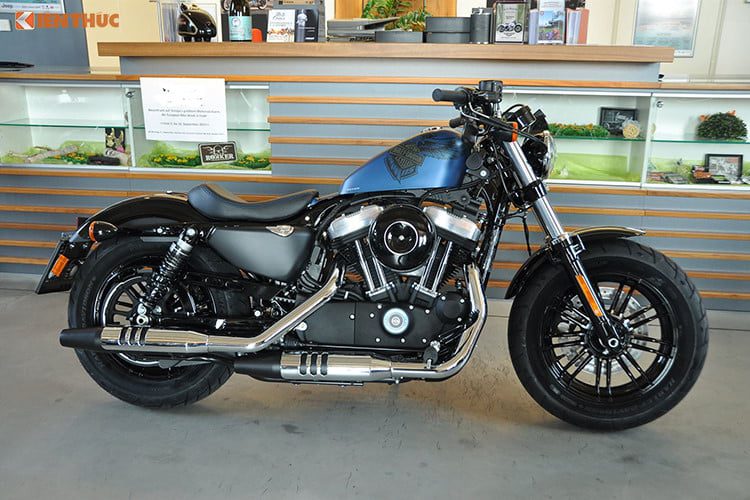Siêu môtô Harley Davidson Forty Eight 115th định giá 639 triệu đồng 178