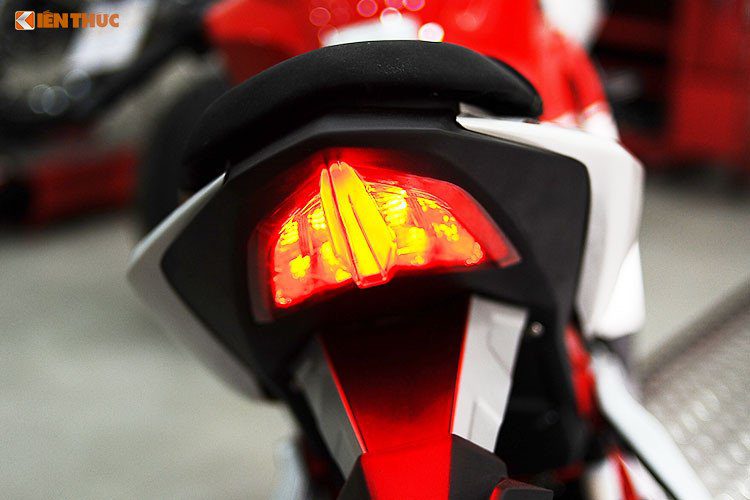 Chi tiết chiếc môtô GPX Demon 150GR giá 64 triệu vừa về Việt Nam 138