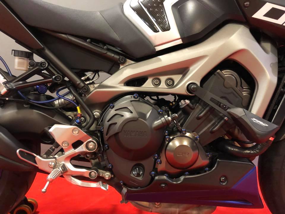 Ngắm Yamaha MT 09 kết hợp hoàn hảo giữa Nakedbike và Guile cổ điển 190