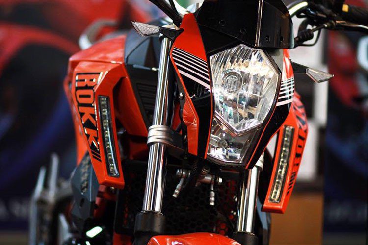 Cận cảnh chiếc môtô Trung Quốc "nhái" KTM Duke với giá chỉ 47,5 triệu đồng 128