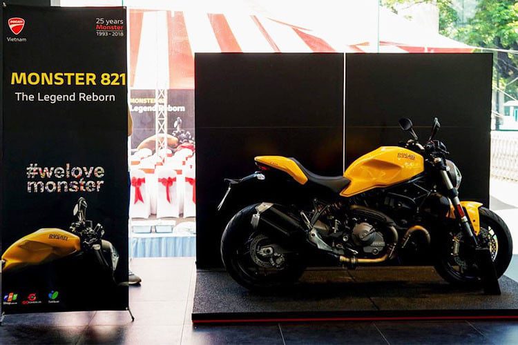 Ducati Monster 821 2018 mới giá 400 triệu đồng đã về Sài Gòn 126