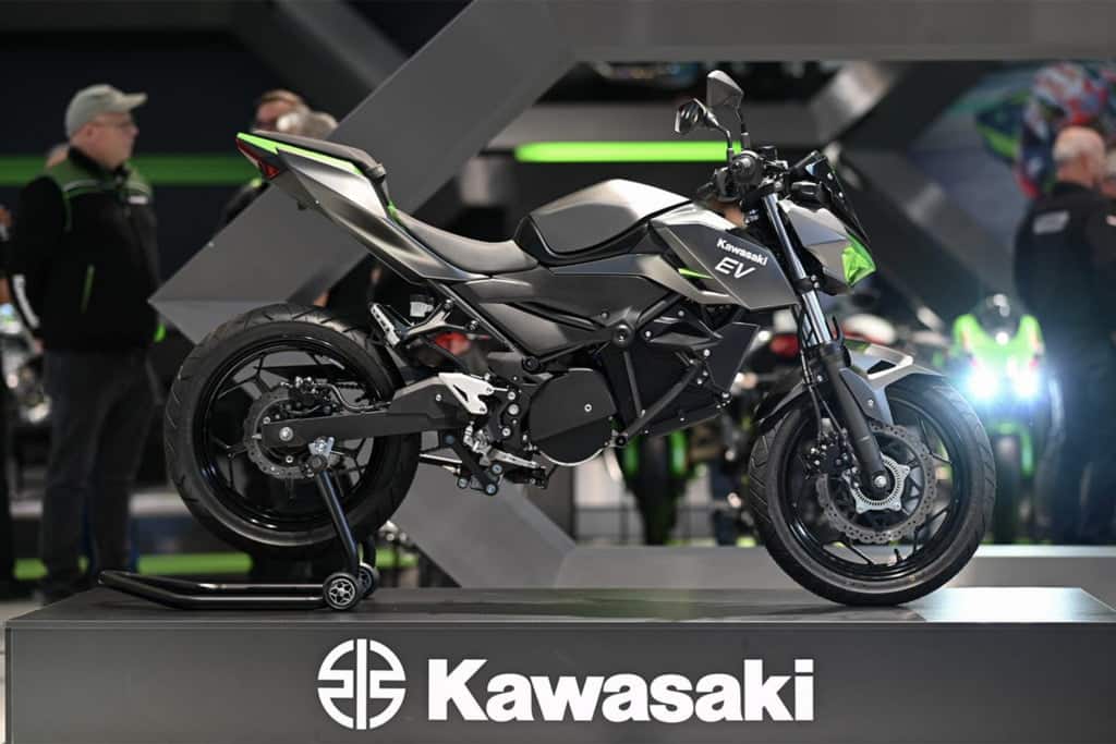 Nguyên mẫu Kawasaki EV - tại triển lãm Intermot (Đức)